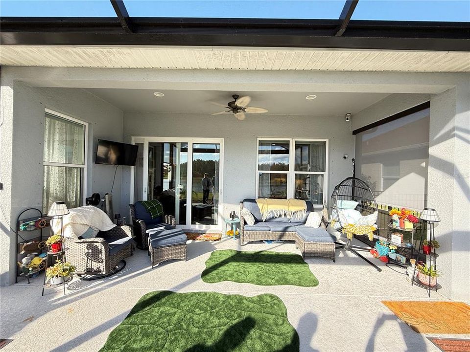 For Sale: $650,000 (3 beds, 2 baths, 2239 Square Feet)