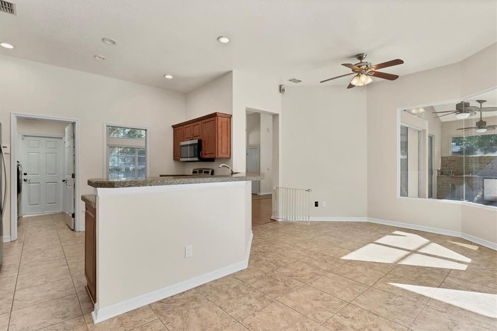 For Sale: $699,000 (4 beds, 2 baths, 2301 Square Feet)