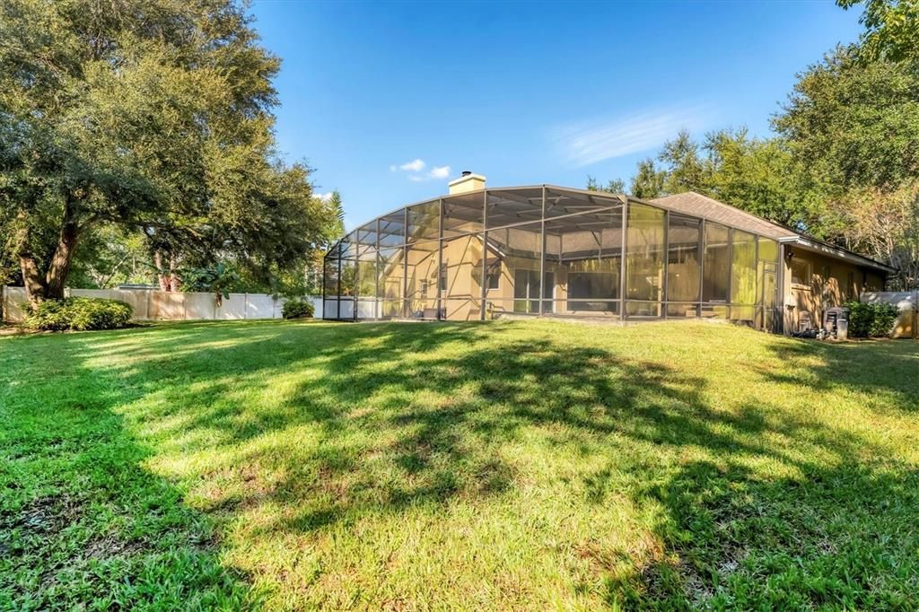 For Sale: $699,000 (4 beds, 2 baths, 2301 Square Feet)