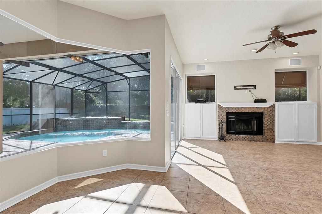 For Sale: $699,000 (4 beds, 2 baths, 2301 Square Feet)