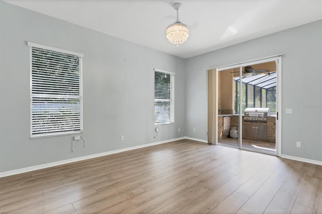 For Sale: $699,000 (4 beds, 2 baths, 2301 Square Feet)