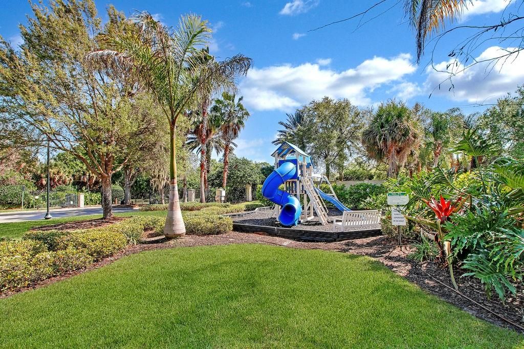 En Venta: $279,900 (3 camas, 2 baños, 1596 Pies cuadrados)