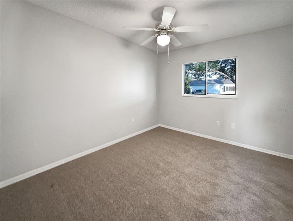 待售: $197,000 (2 贝兹, 2 浴室, 1008 平方英尺)