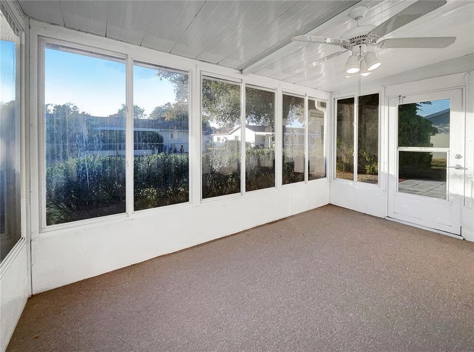 待售: $197,000 (2 贝兹, 2 浴室, 1008 平方英尺)