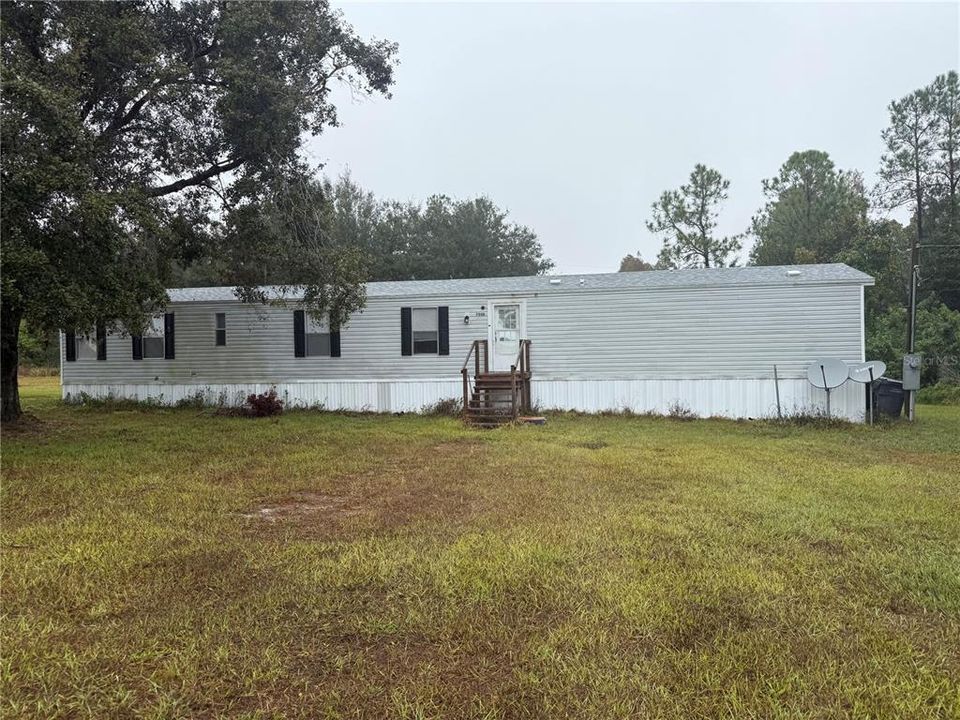 For Sale: $149,000 (3 beds, 2 baths, 1216 Square Feet)