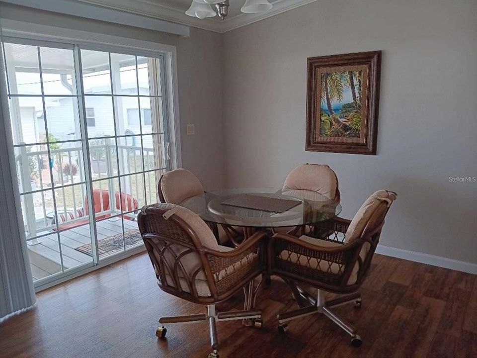 En Venta: $270,000 (2 camas, 2 baños, 1152 Pies cuadrados)