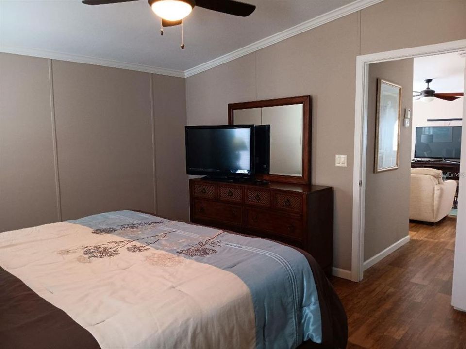 En Venta: $270,000 (2 camas, 2 baños, 1152 Pies cuadrados)