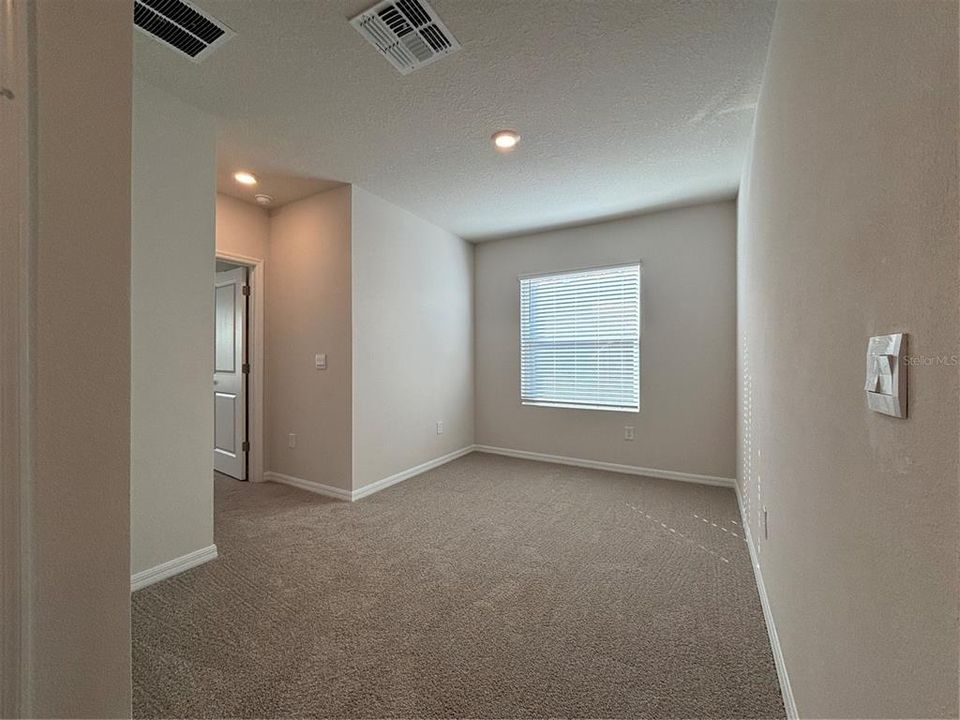 出租: $2,800 (3 贝兹, 2 浴室, 1758 平方英尺)