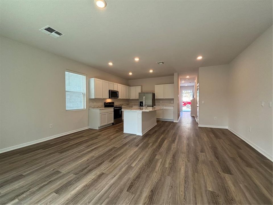 出租: $2,800 (3 贝兹, 2 浴室, 1758 平方英尺)