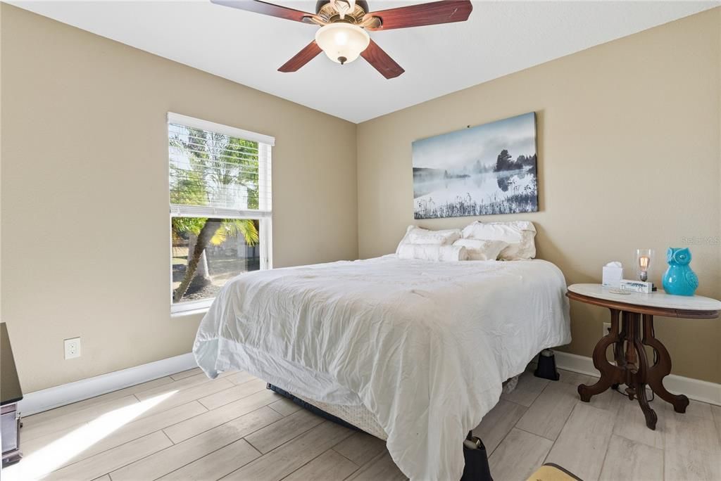 En Venta: $699,990 (3 camas, 2 baños, 1975 Pies cuadrados)