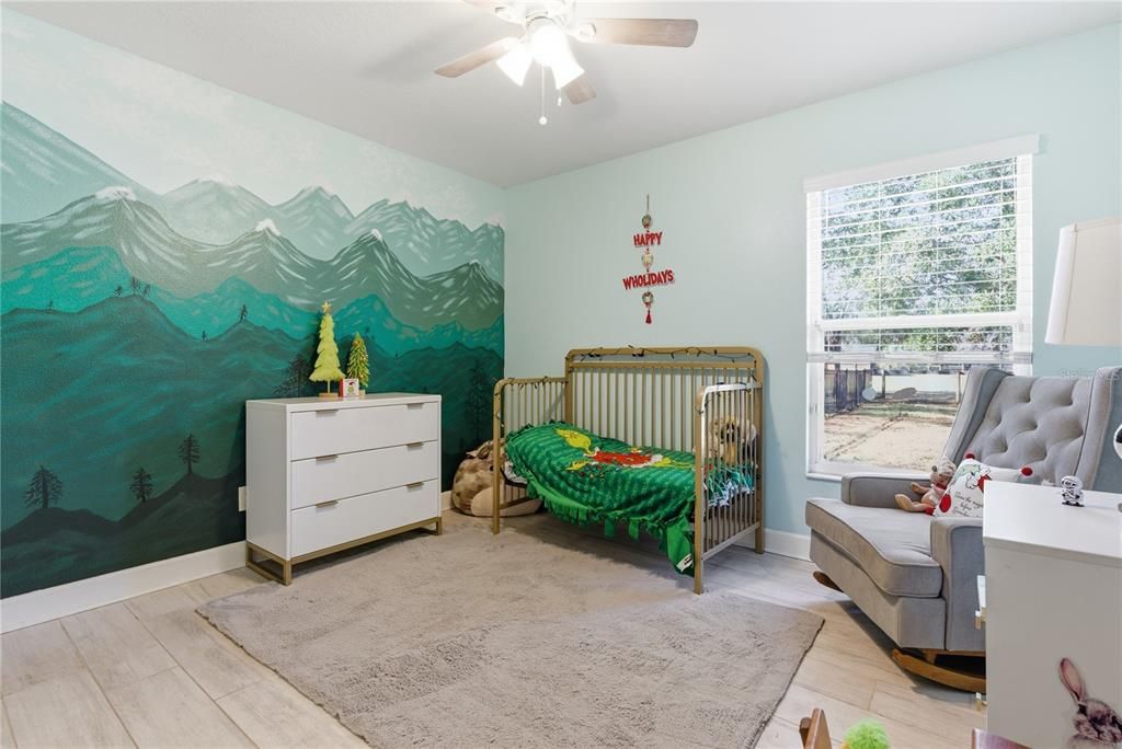 En Venta: $699,990 (3 camas, 2 baños, 1975 Pies cuadrados)