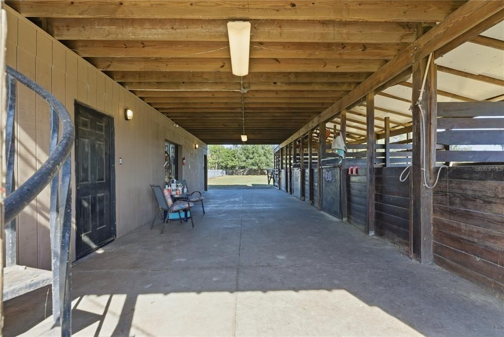 En Venta: $699,990 (3 camas, 2 baños, 1975 Pies cuadrados)