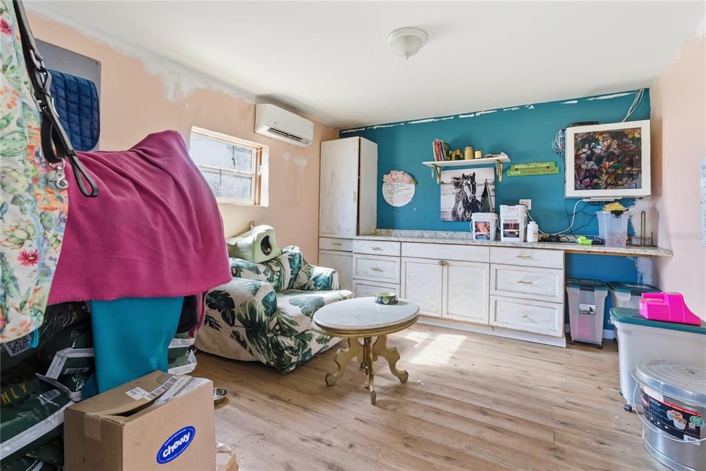 En Venta: $699,990 (3 camas, 2 baños, 1975 Pies cuadrados)