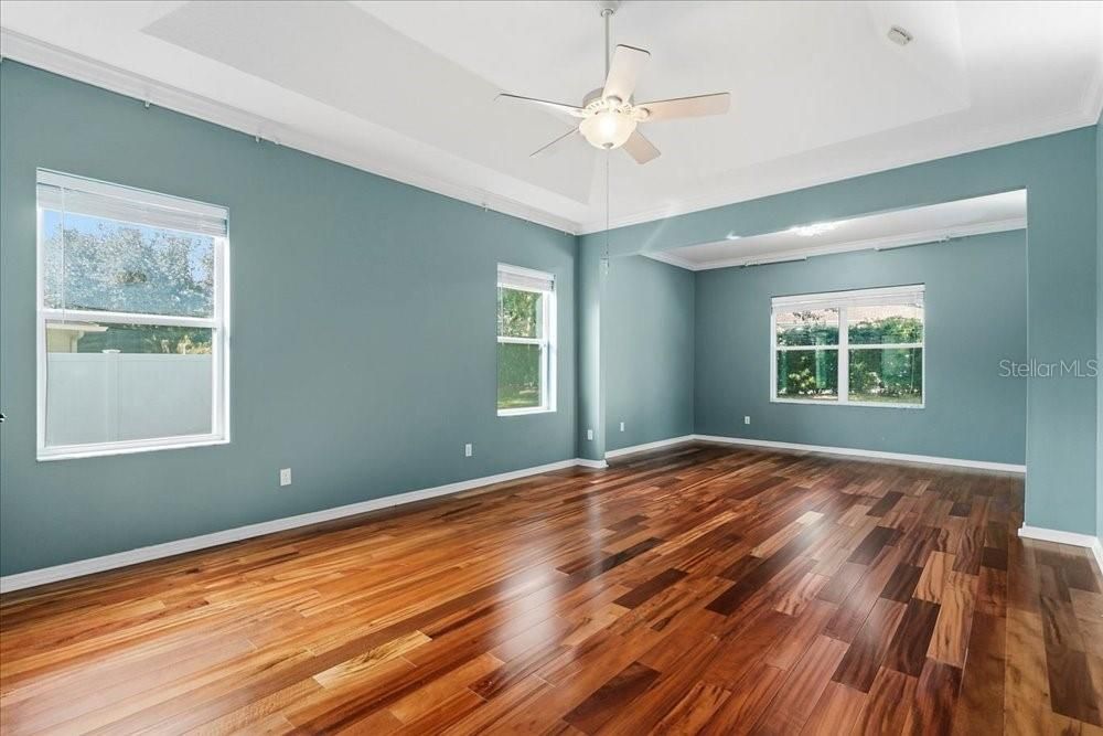 For Sale: $565,000 (3 beds, 2 baths, 2210 Square Feet)