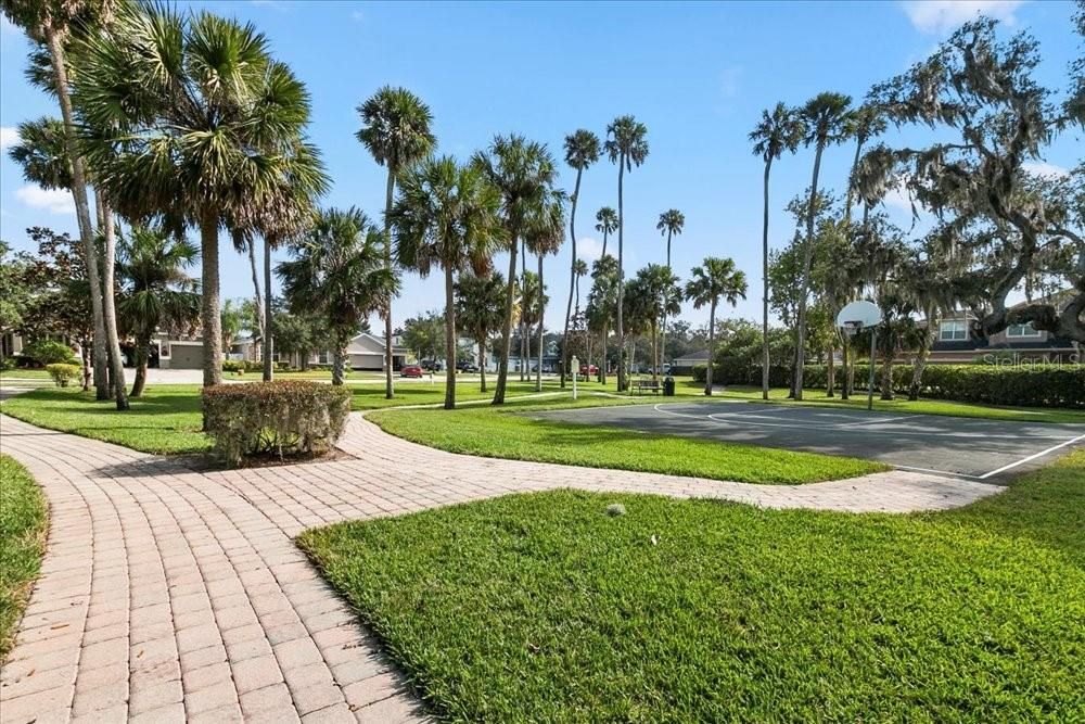 For Sale: $565,000 (3 beds, 2 baths, 2210 Square Feet)