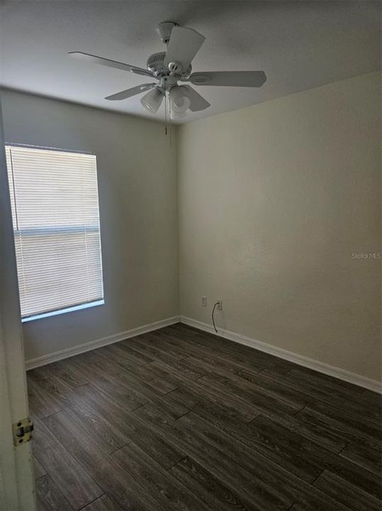 В аренду: $1,675 (3 спален, 2 ванн, 1241 Квадратных фут)