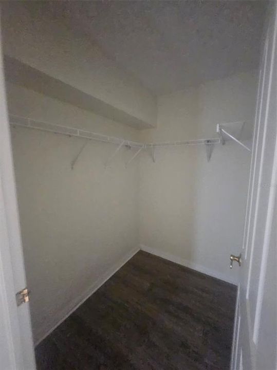 В аренду: $1,675 (3 спален, 2 ванн, 1241 Квадратных фут)