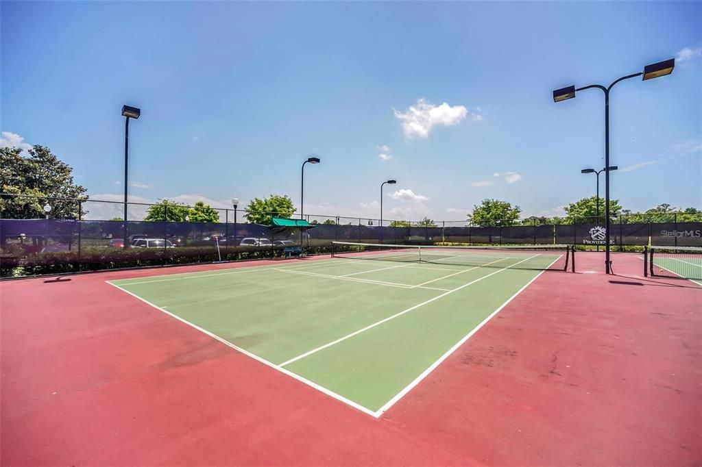 На продажу: $649,900 (4 спален, 3 ванн, 2293 Квадратных фут)