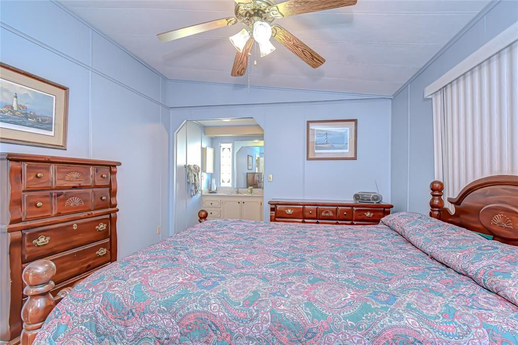 待售: $149,900 (2 贝兹, 2 浴室, 1248 平方英尺)