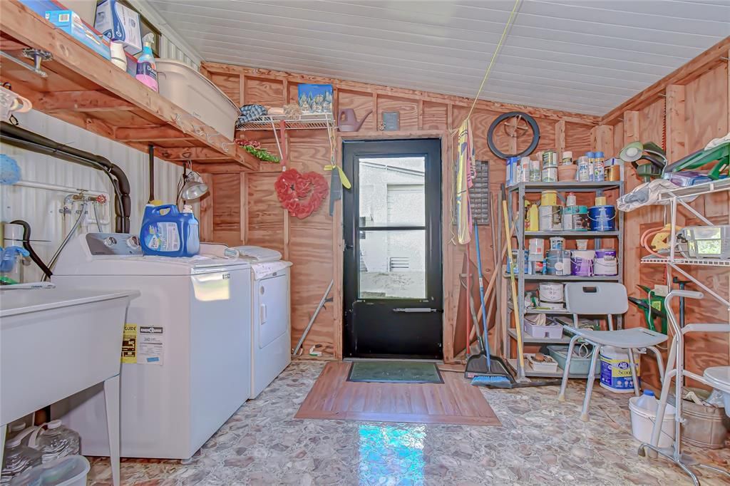 待售: $149,900 (2 贝兹, 2 浴室, 1248 平方英尺)