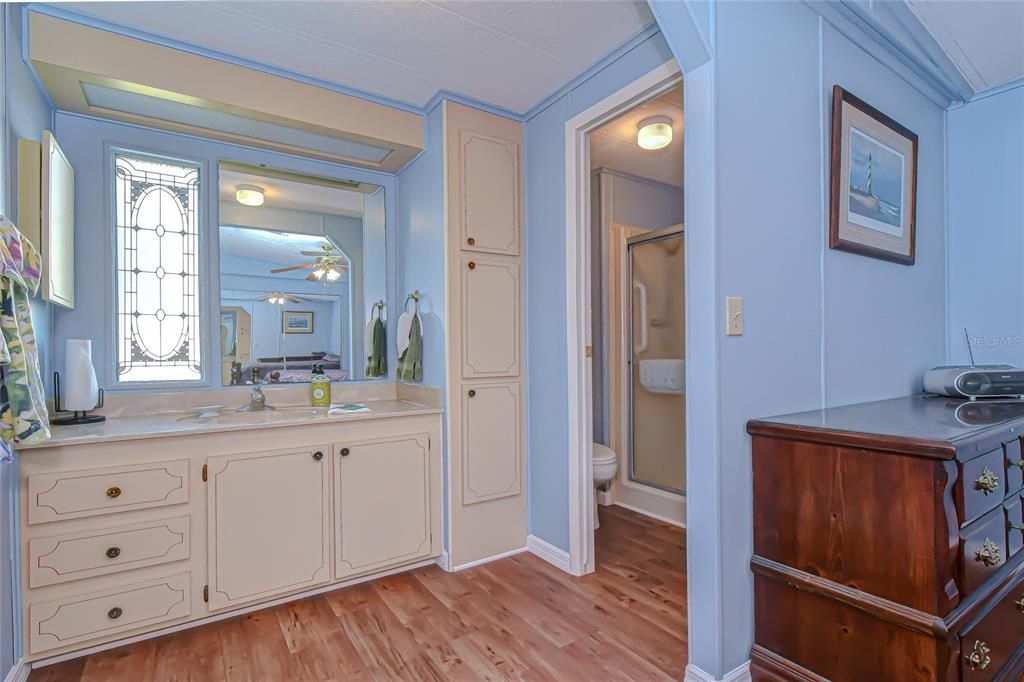 待售: $149,900 (2 贝兹, 2 浴室, 1248 平方英尺)