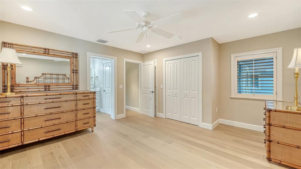 For Sale: $4,795,000 (4 beds, 4 baths, 3866 Square Feet)