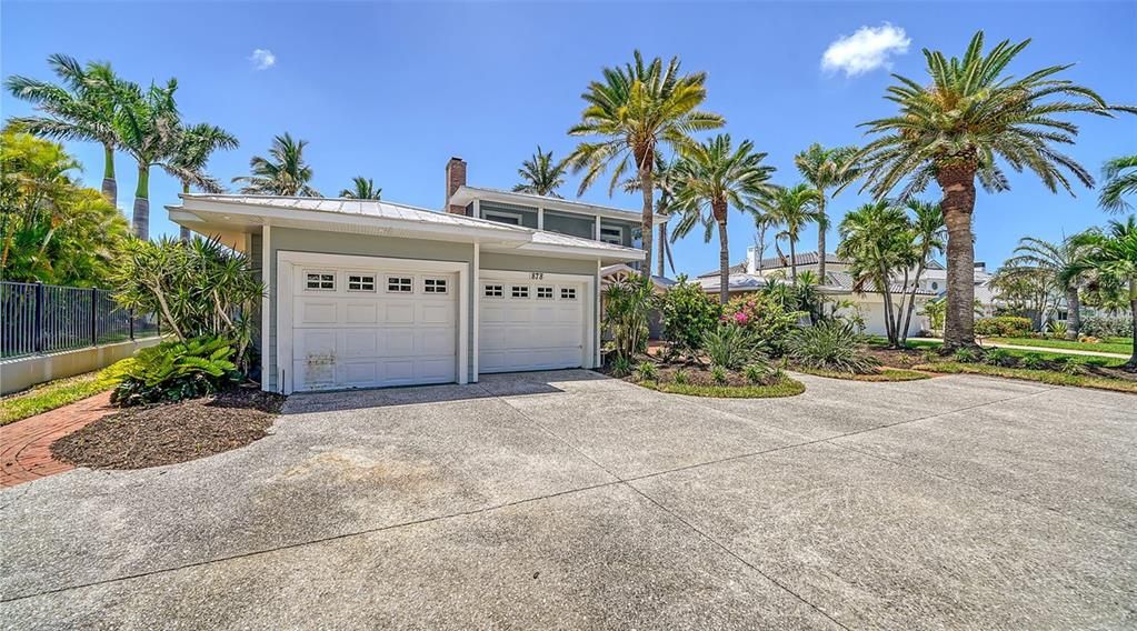 For Sale: $4,795,000 (4 beds, 4 baths, 3866 Square Feet)