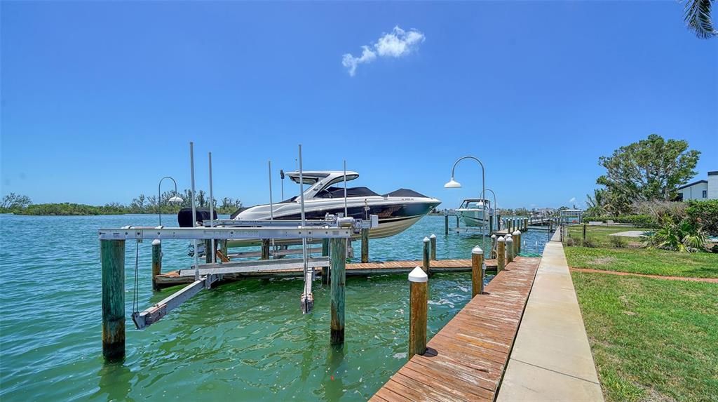 For Sale: $4,795,000 (4 beds, 4 baths, 3866 Square Feet)