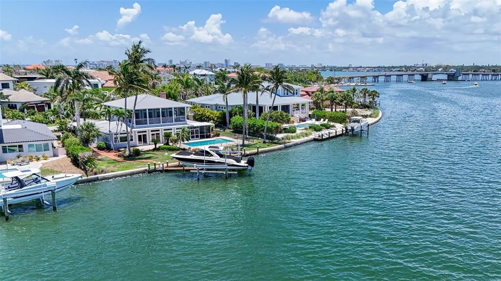 For Sale: $4,795,000 (4 beds, 4 baths, 3866 Square Feet)