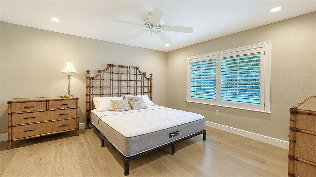 For Sale: $4,795,000 (4 beds, 4 baths, 3866 Square Feet)