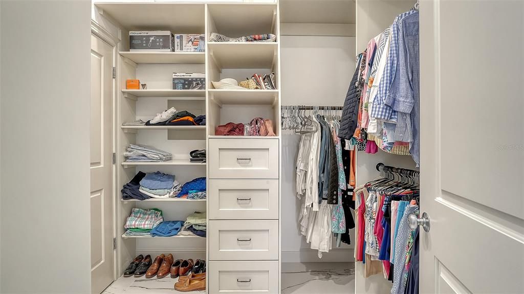 For Sale: $4,795,000 (4 beds, 4 baths, 3866 Square Feet)