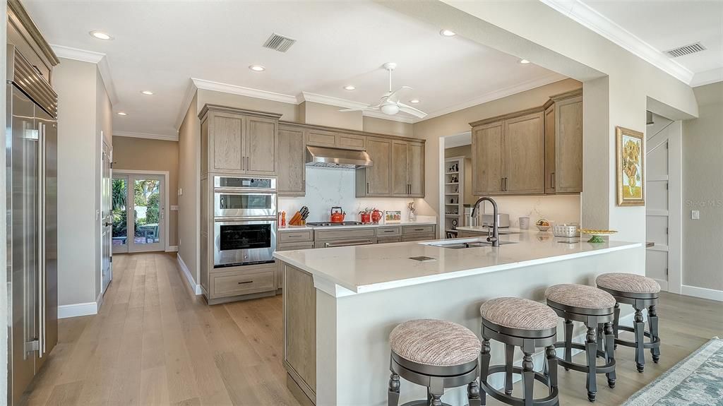 For Sale: $4,795,000 (4 beds, 4 baths, 3866 Square Feet)