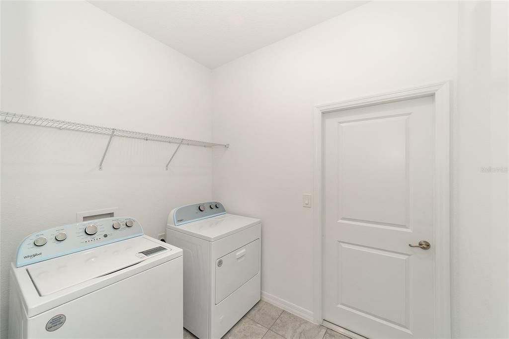 En Venta: $325,000 (3 camas, 2 baños, 1856 Pies cuadrados)