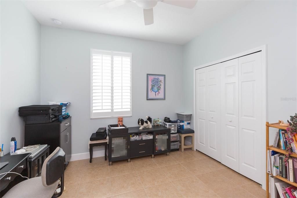 For Sale: $377,000 (3 beds, 2 baths, 1800 Square Feet)