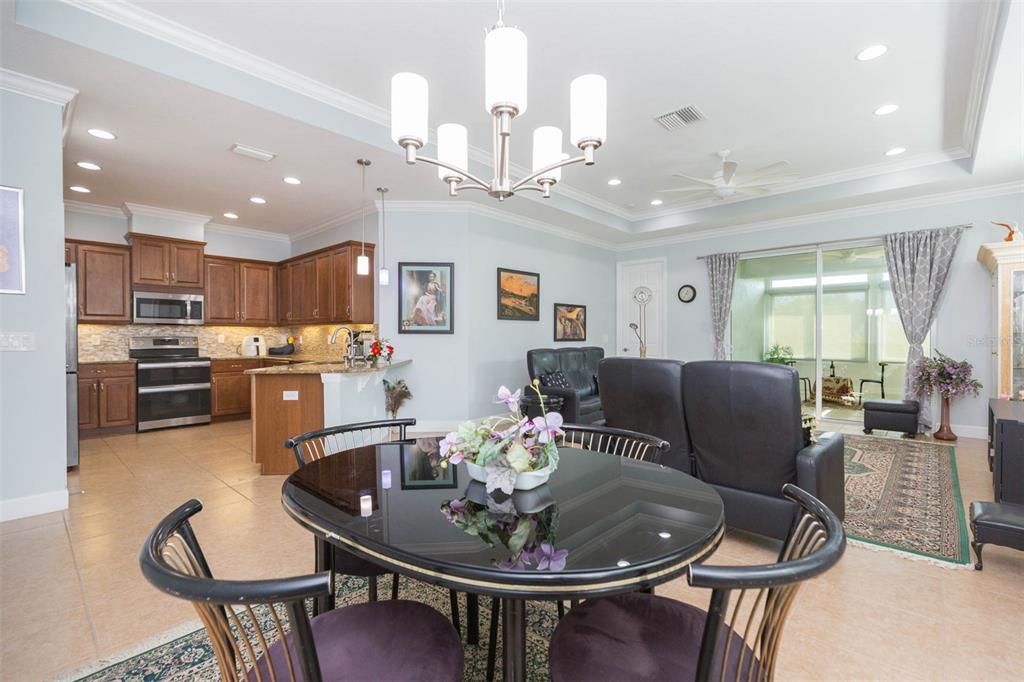 For Sale: $377,000 (3 beds, 2 baths, 1800 Square Feet)