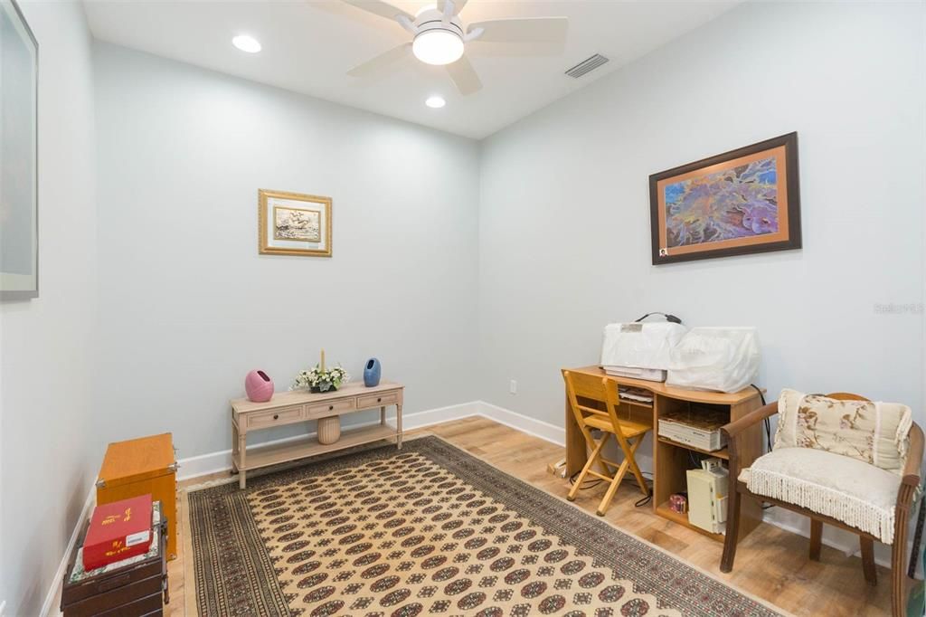 For Sale: $377,000 (3 beds, 2 baths, 1800 Square Feet)