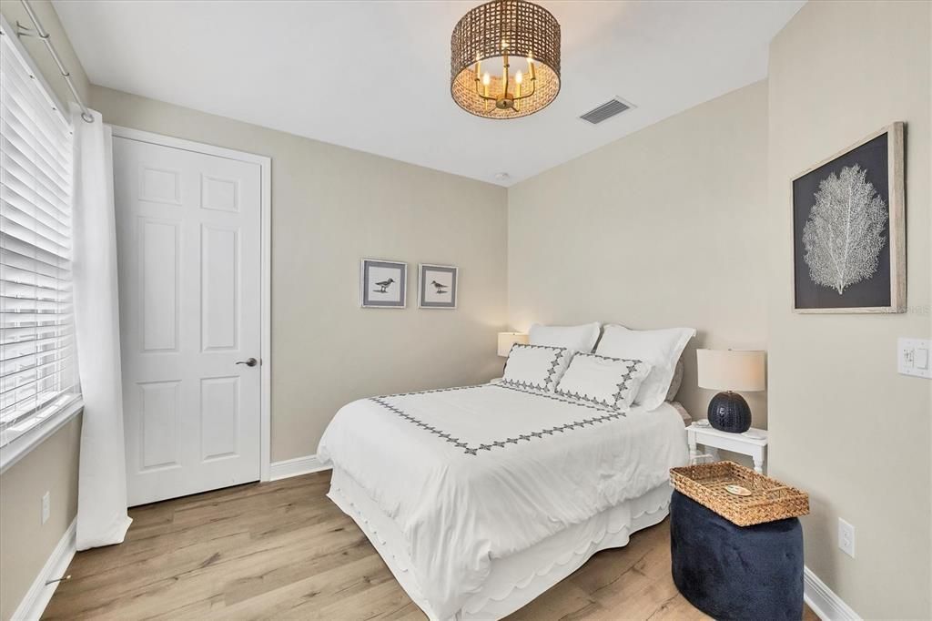 For Sale: $745,000 (4 beds, 3 baths, 2400 Square Feet)