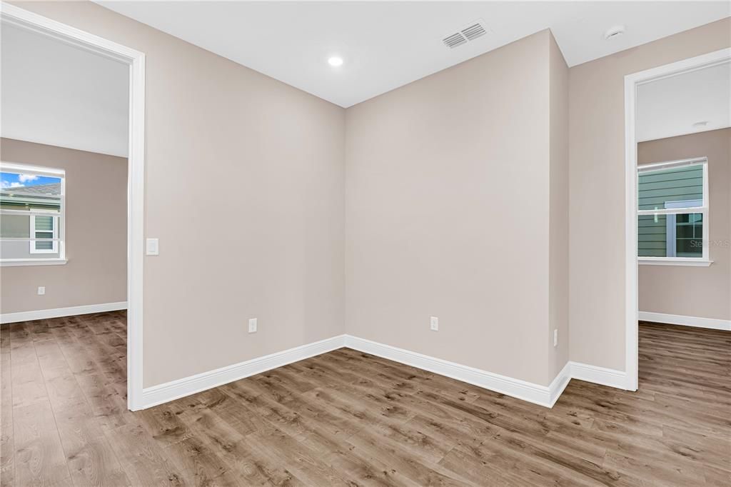 В аренду: $3,800 (3 спален, 2 ванн, 1788 Квадратных фут)