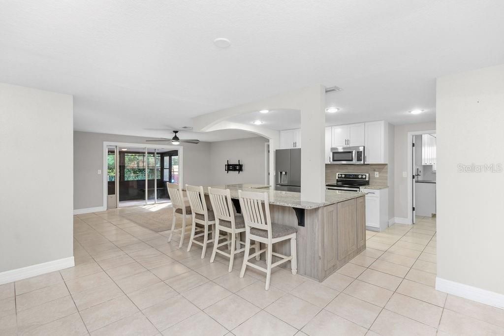 For Sale: $374,000 (4 beds, 2 baths, 2044 Square Feet)