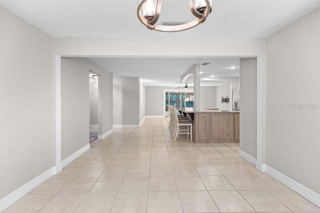 For Sale: $374,000 (4 beds, 2 baths, 2044 Square Feet)