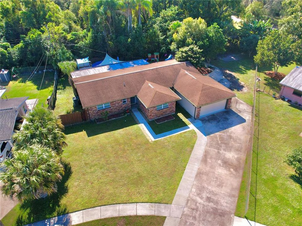 For Sale: $374,000 (4 beds, 2 baths, 2044 Square Feet)