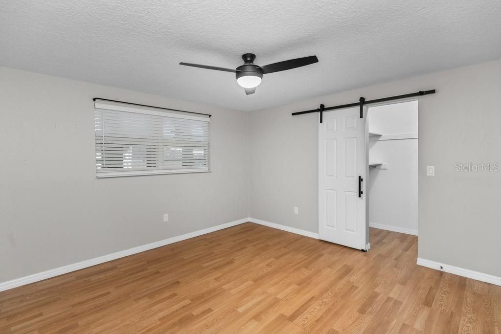 For Sale: $374,000 (4 beds, 2 baths, 2044 Square Feet)