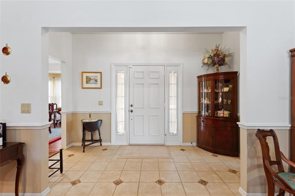 На продажу: $472,500 (3 спален, 2 ванн, 2434 Квадратных фут)