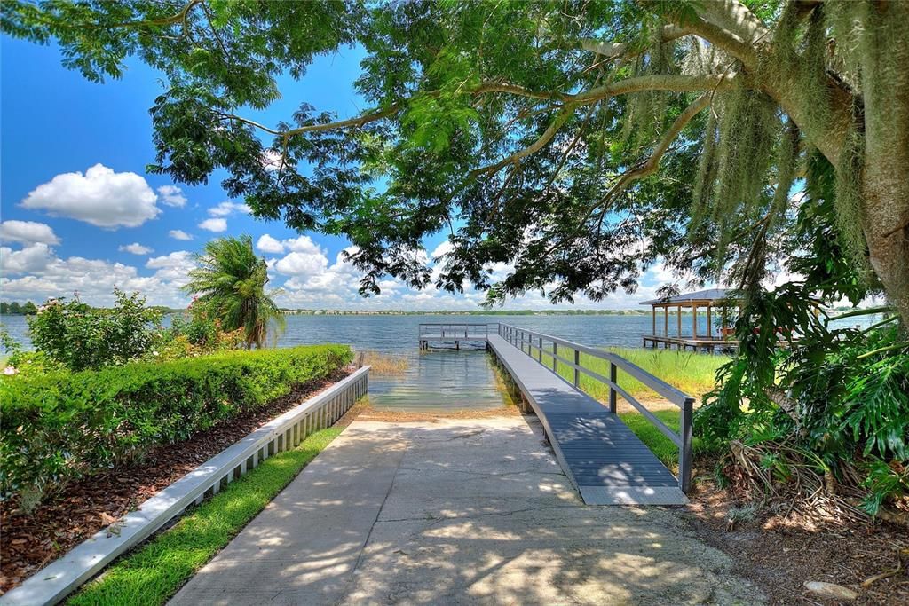 На продажу: $472,500 (3 спален, 2 ванн, 2434 Квадратных фут)