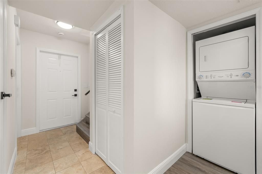 В аренду: $2,000 (3 спален, 2 ванн, 1784 Квадратных фут)