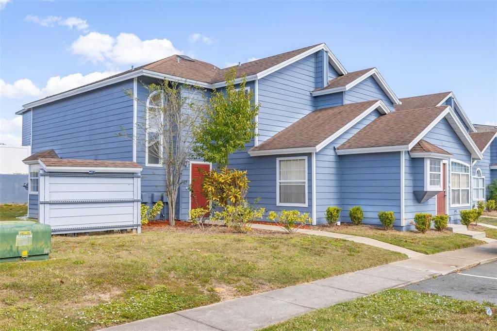 В аренду: $2,000 (3 спален, 2 ванн, 1784 Квадратных фут)