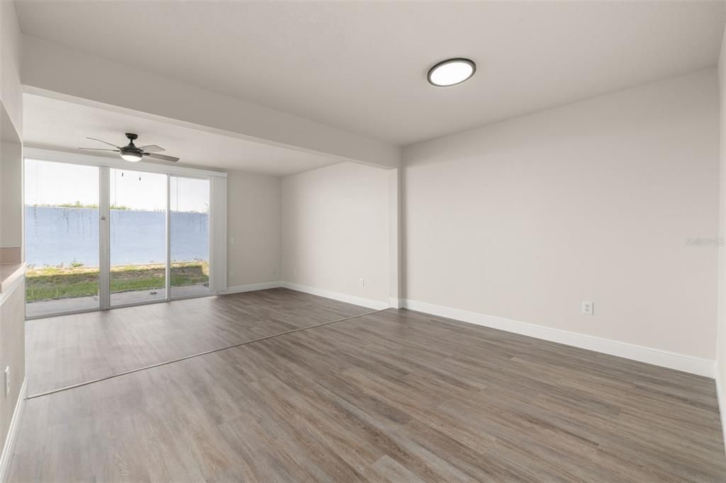 В аренду: $2,000 (3 спален, 2 ванн, 1784 Квадратных фут)