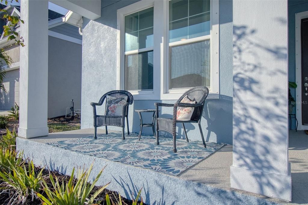 En Venta: $674,900 (4 camas, 3 baños, 2422 Pies cuadrados)