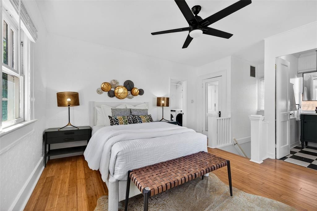 For Sale: $724,900 (3 beds, 2 baths, 1258 Square Feet)