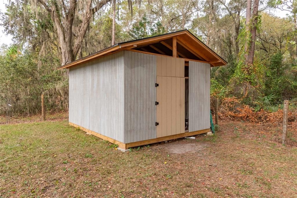 На продажу: $359,900 (3 спален, 2 ванн, 1630 Квадратных фут)